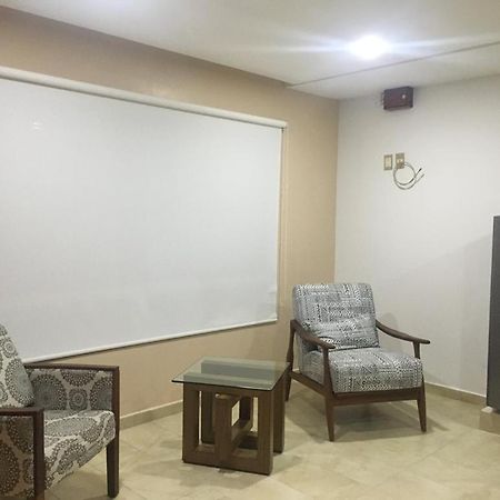Zitácuaro Hotel Y Suites Maria Fernanda מראה חיצוני תמונה